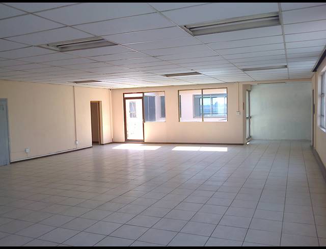 Office property to rent in ANDERBOLT